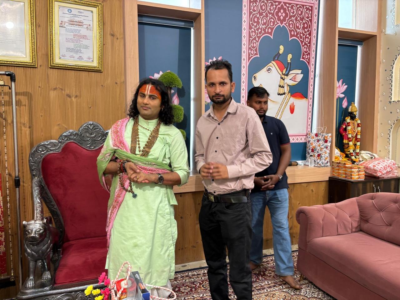 Aniruddhacharya Ji