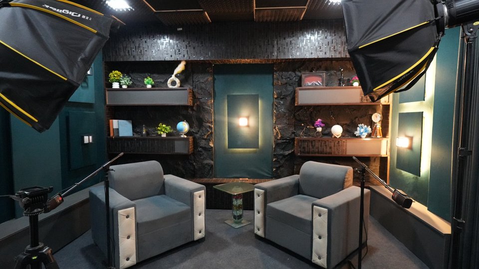 Studio 3 — Wide angle podcast set